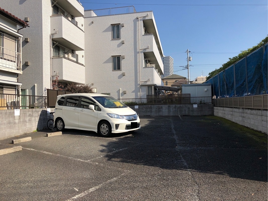 江戸川区西小岩１丁目　月極駐車場